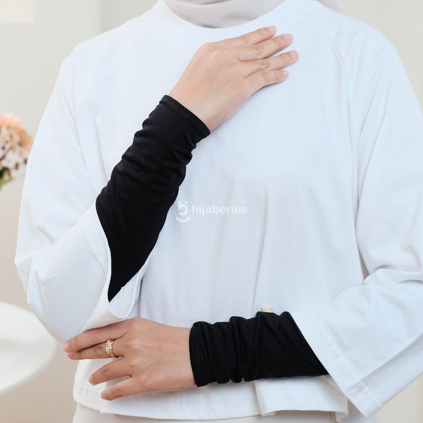Handsock Basic Rayon Premium Plus Size Hijaberies - Black