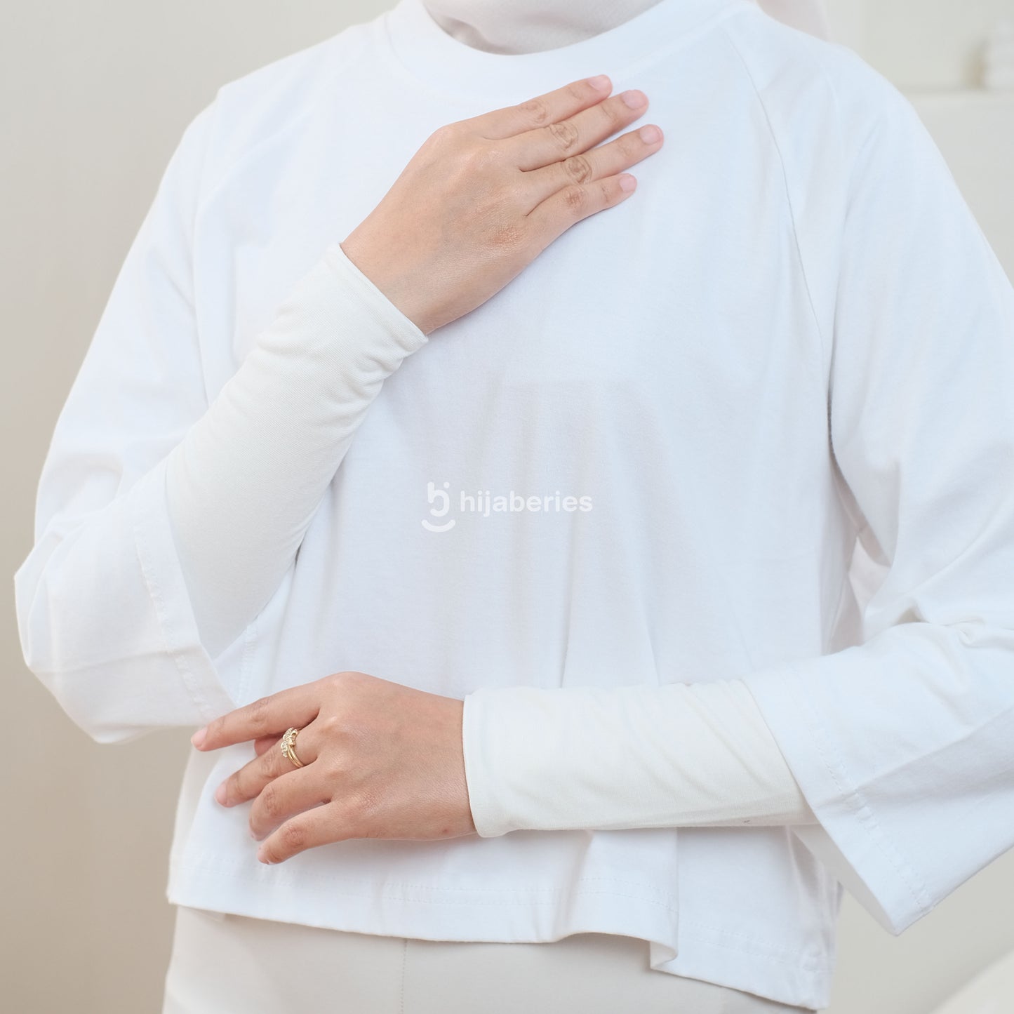 Handsock Basic Rayon Premium Reguler Size Hijaberies - Broken White