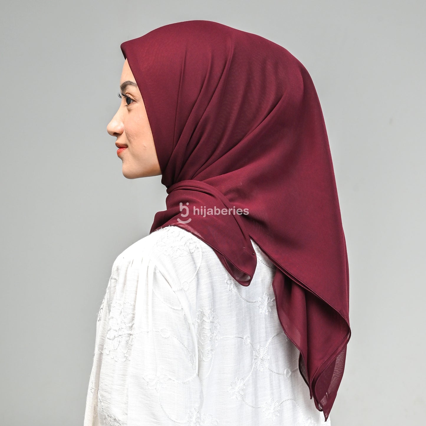 Paris Basic Japan Soft Touch Neci 4 Sisi Hijaberies - Burgundy