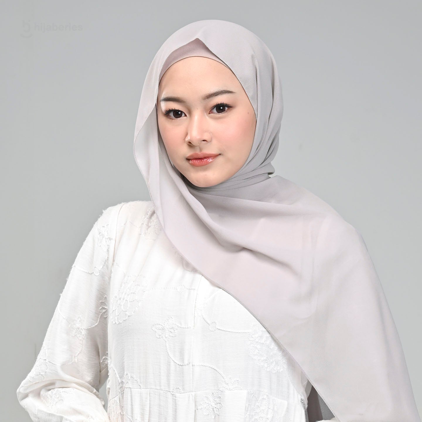 Daily Pashmina Ceruty Babydoll Hijaberies - Light Grey
