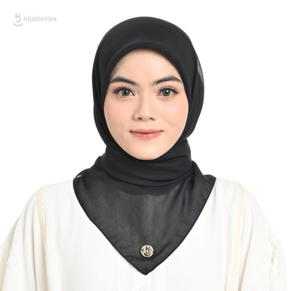 Nura Square Pollycotton Logo Metal Hijaberies (BLACK)