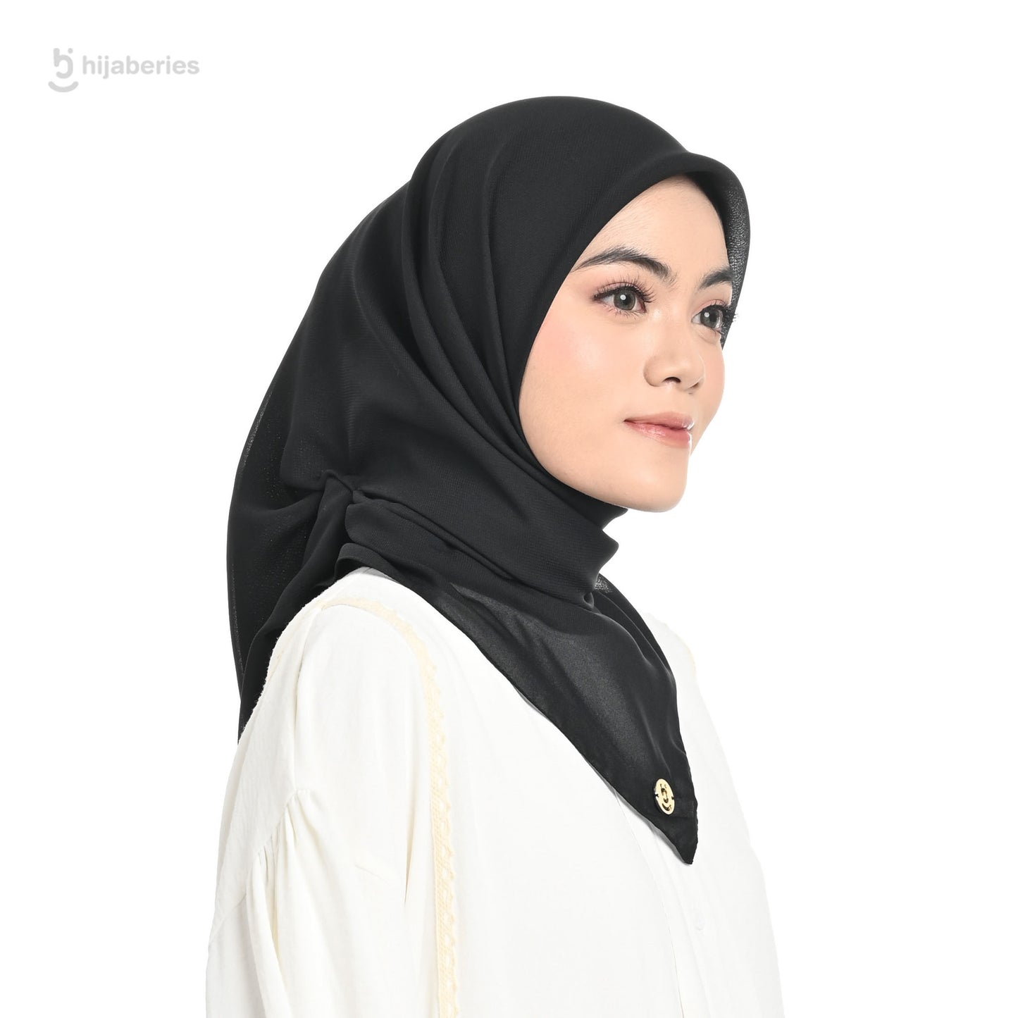 Nura Square Pollycotton Logo Metal Hijaberies (BLACK)