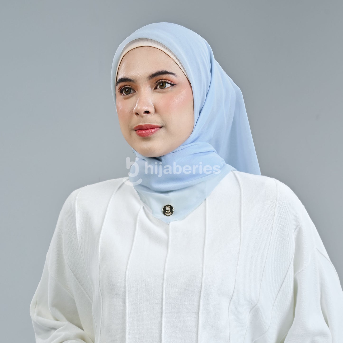 Hijaberies - Paris Basic Japan (Hijab Segiempat Paris Neci)