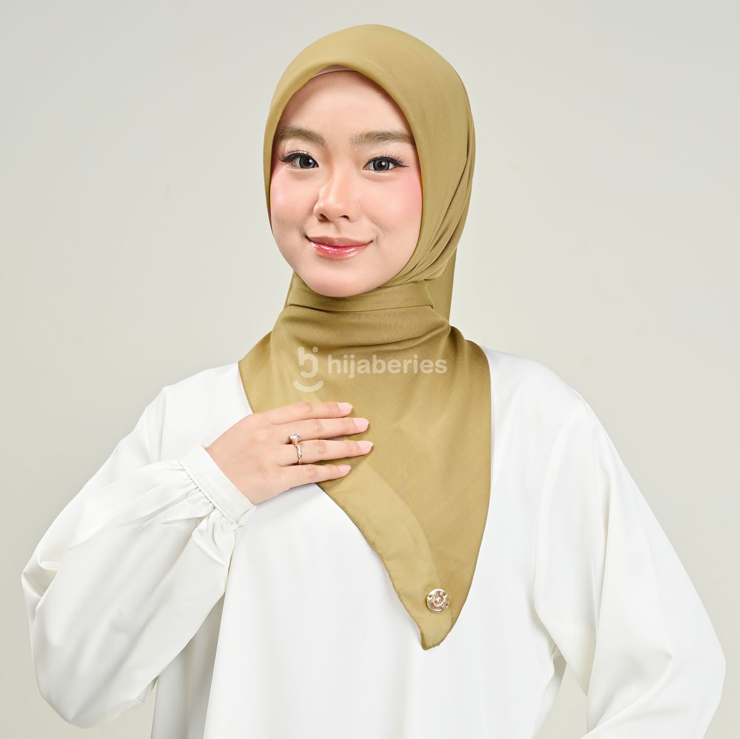 Hijaberies - Baby Voal Square (Hijab Segiempat Voal Exclusive Ukuran 110x110 cm)
