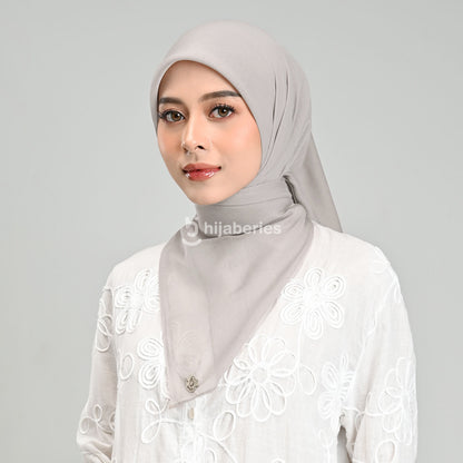 Hijaberies - Paris Legend (Hijab Segi Empat 110x110 cm)