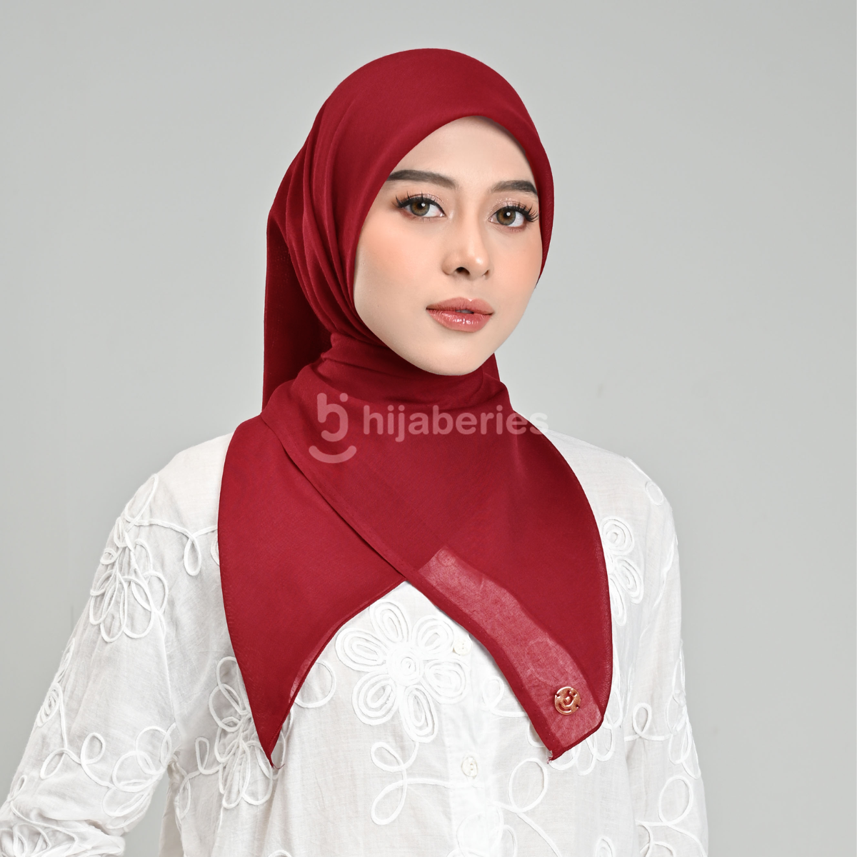 Hijaberies - Paris Legend (Hijab Segi Empat 110x110 cm)