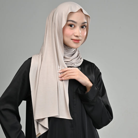Kesa Tencel Pashmina Kaos Hijaberies - Oat Milk