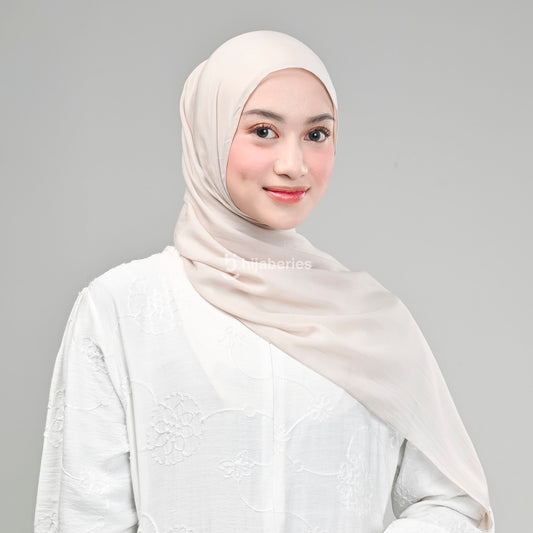 Pashmina Viscose Tencel Hijaberies (Hijab Pashmina dengan Exclusive Box) - Oat Milk