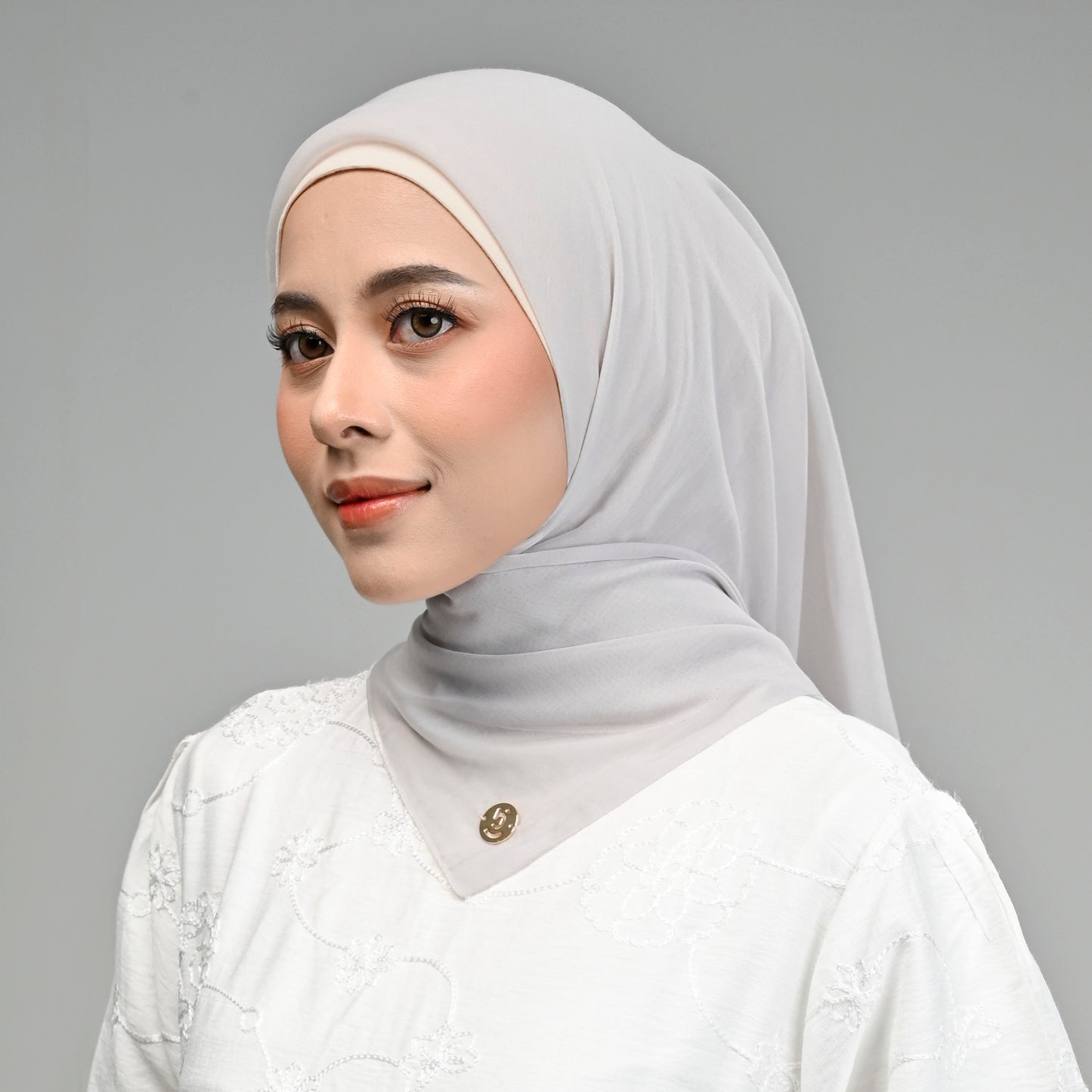 Hijaberies - Paris Legend (Hijab Segi Empat 110x110 cm)