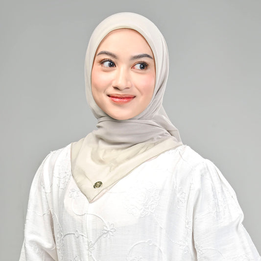 Paris Basic Japan Soft Touch Neci 4 Sisi Hijaberies - V2 Ivory