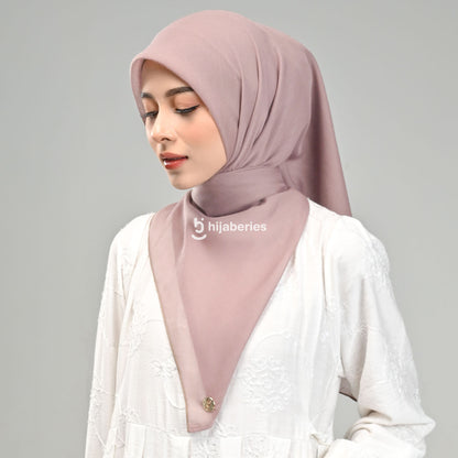 Hijaberies - Paris Legend (Hijab Segi Empat 110x110 cm)