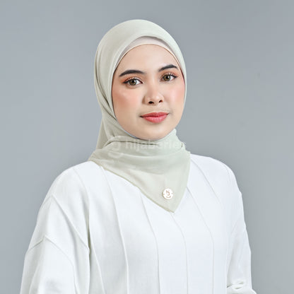 Hijaberies - Paris Basic Japan (Hijab Segiempat Paris Neci)