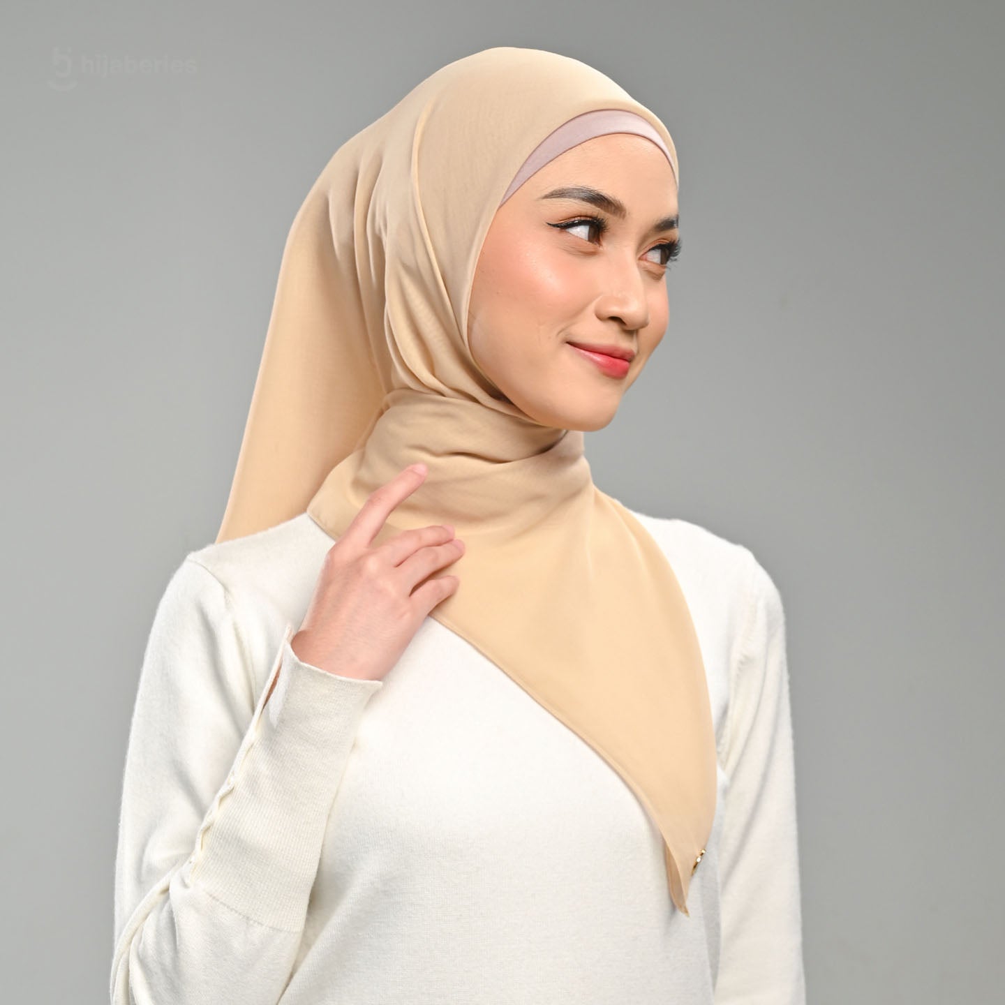 Paris Basic Japan Neci 4 Sisi Hijaberies - V2 Sand