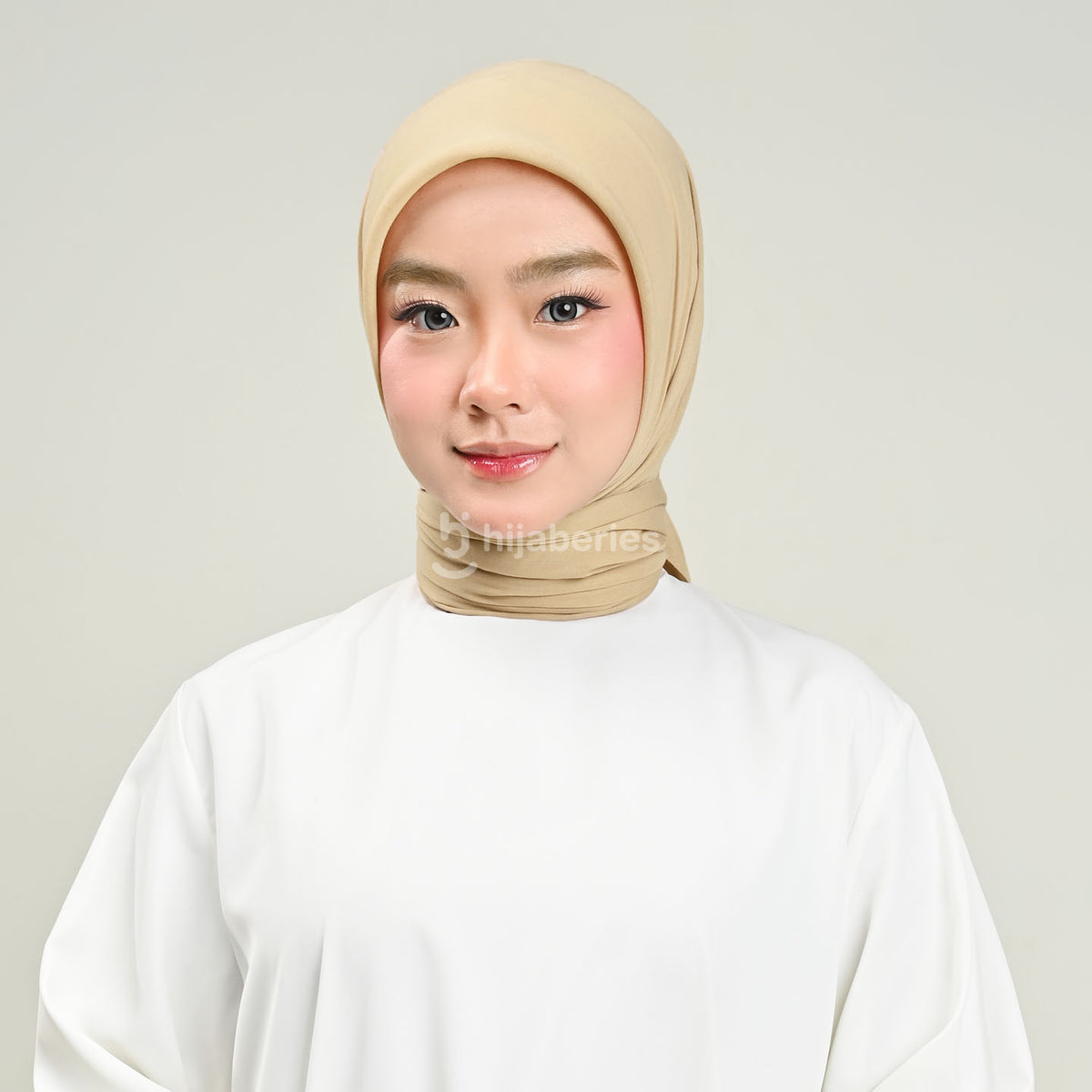 Hijaberies - Paris Legend (Hijab Segi Empat 110x110 cm)