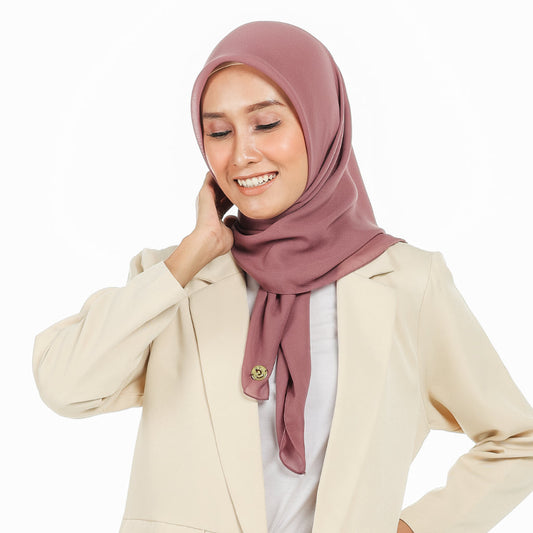 Nura Square Pollycotton Logo Metal Hijaberies (DEEP MAUVE)