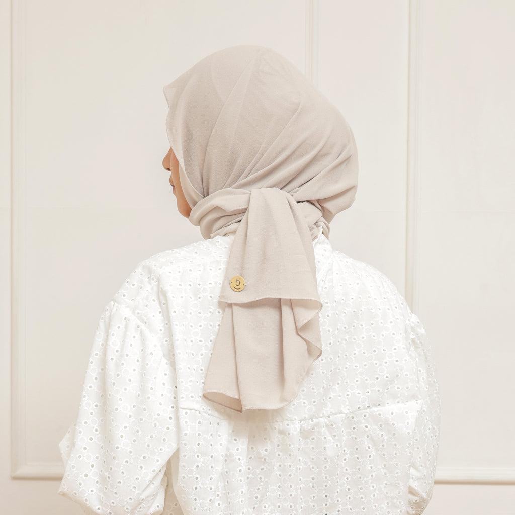 Hijaberies - Lily Pashmina 2in1 Inner Premium (Hijab Pashmina Instan dengan Ciput Long Headband)