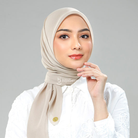 Hijaberies - Paris Basic Japan (Hijab Segiempat Paris Neci)