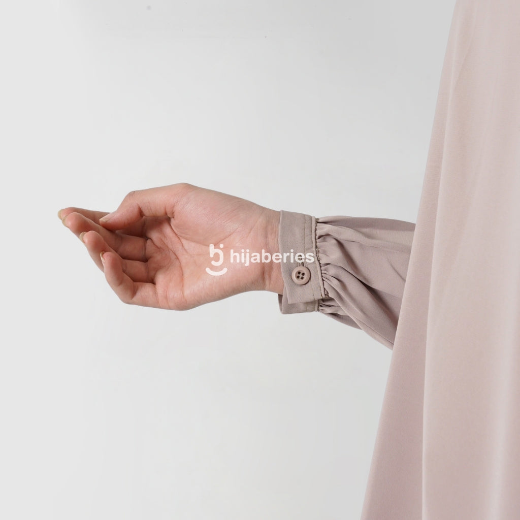 Hijaberies - Basic Flowy Blouse (Blouse Wanita Bahan Polyseter Premium)