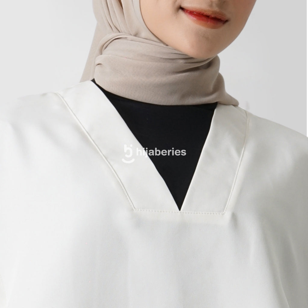 Hijaberies - Batwing Tie Side Vest (Vest Wanita Bahan Polyester Premium)
