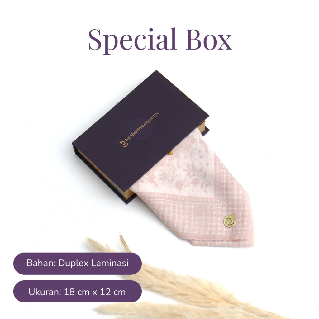 Gift Set - Hard Box Exclusive & Greeting Card