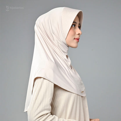 Hijaberies - Bergo Basic Reguler (Hijab Instan Daily)