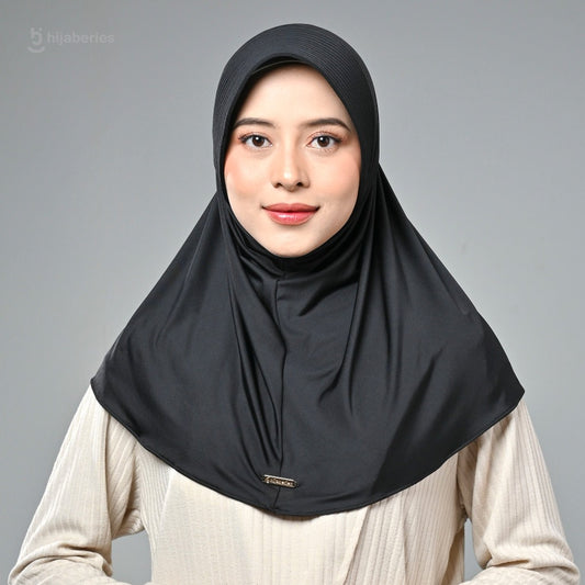 Bergo Basic Reguler – Black