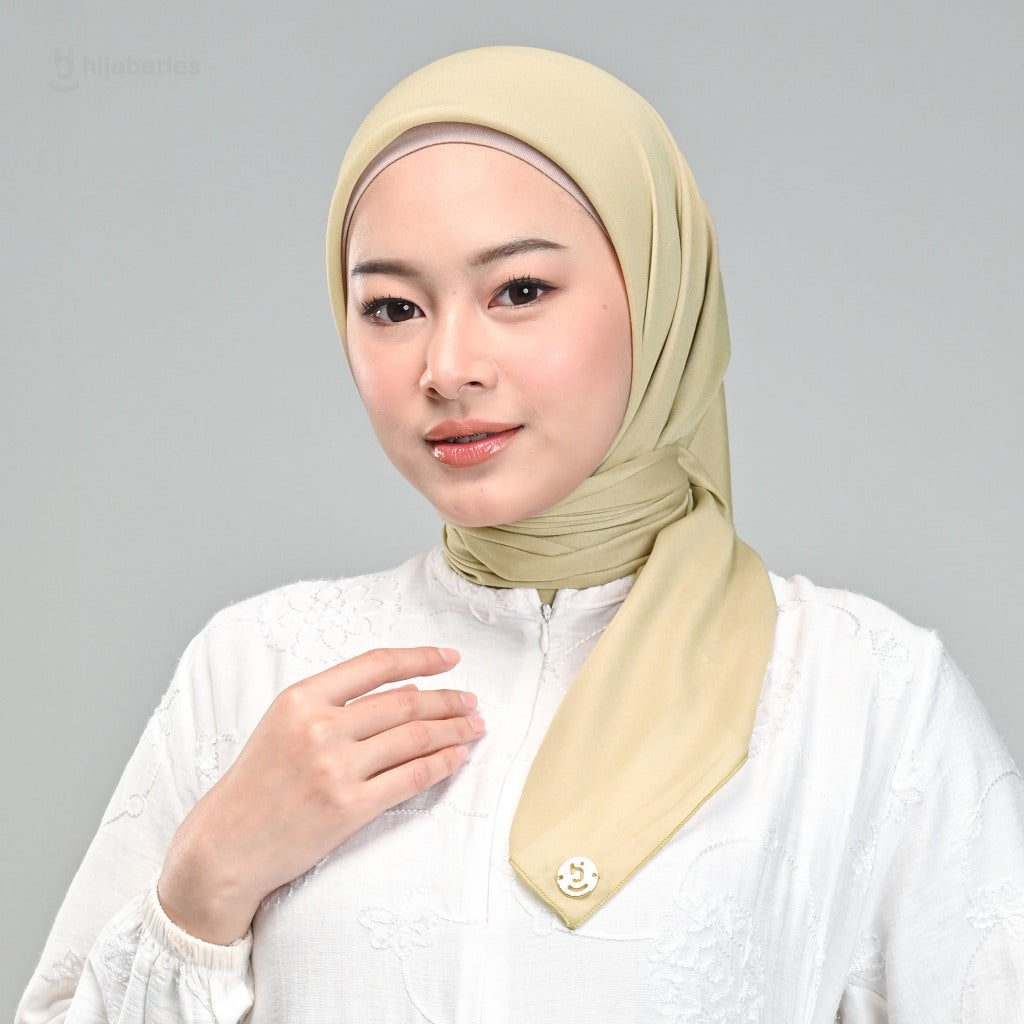 Hijaberies - Paris Irish (Hijab Segi Empat Baby Paris)