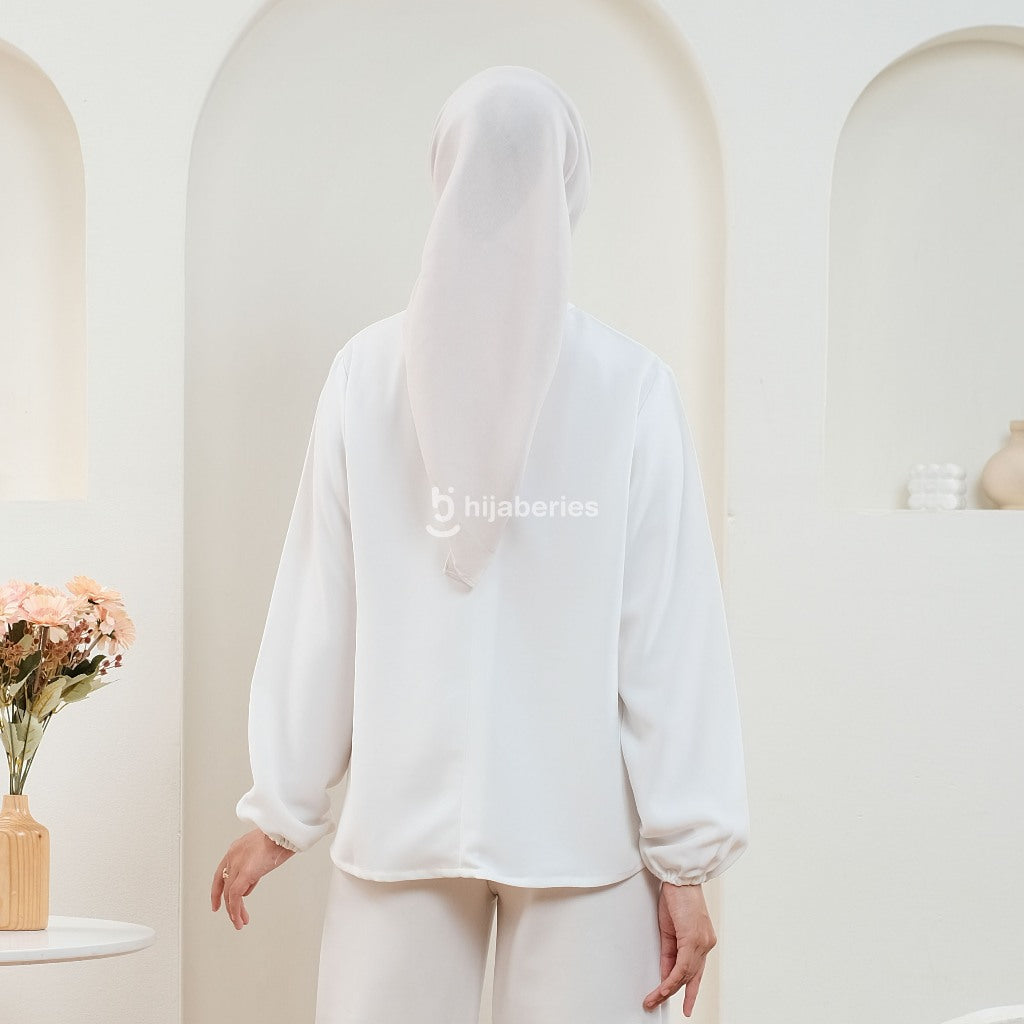 Hijaberies - Basic Blouse (Blouse Bahan Fushimi)