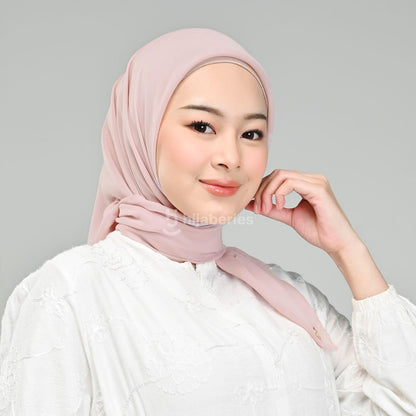 Hijaberies - Paris Irish (Hijab Segi Empat Baby Paris)