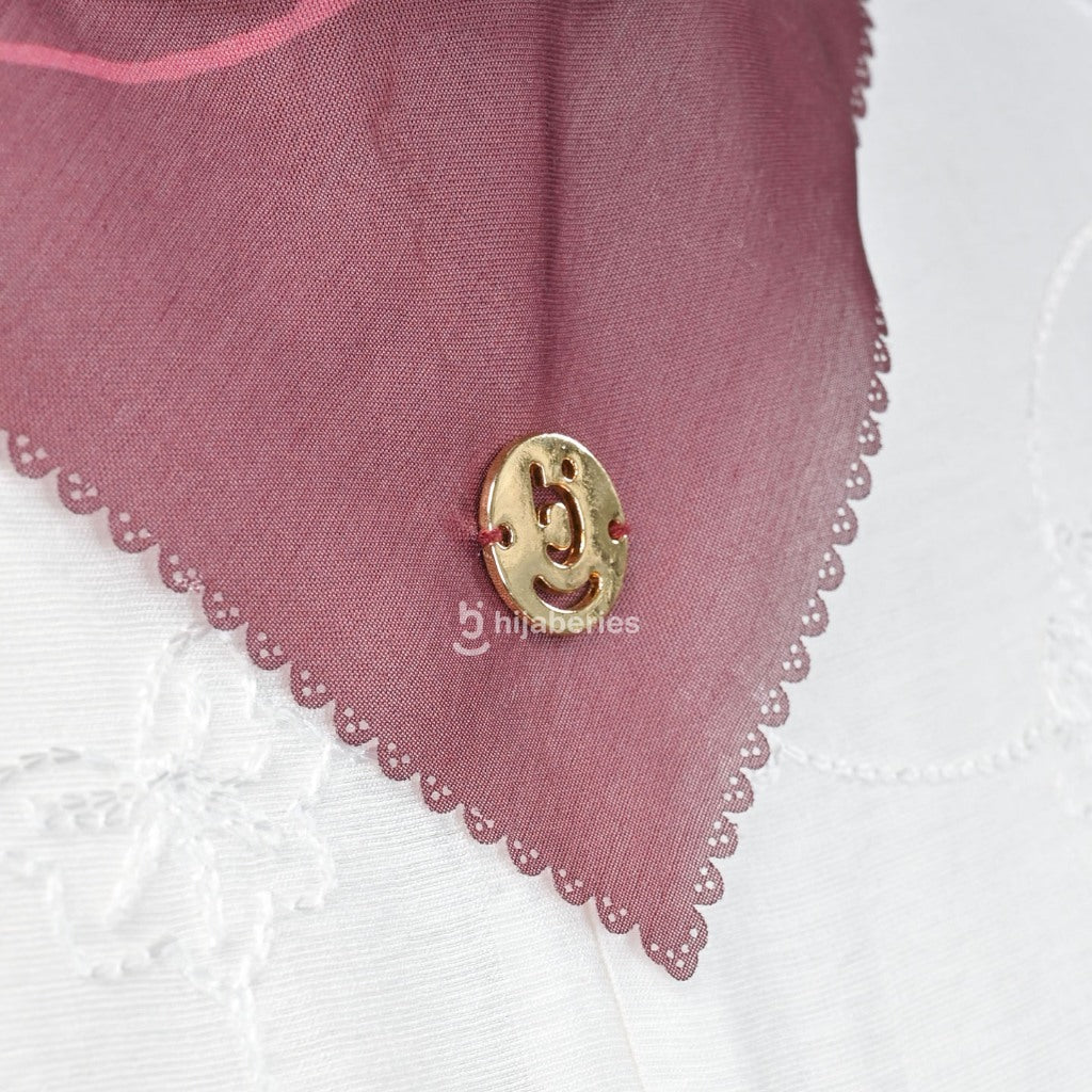 Hijaberies Signature (Burgundy Series) - Hijab Segiempat Motif with Exclusive Box