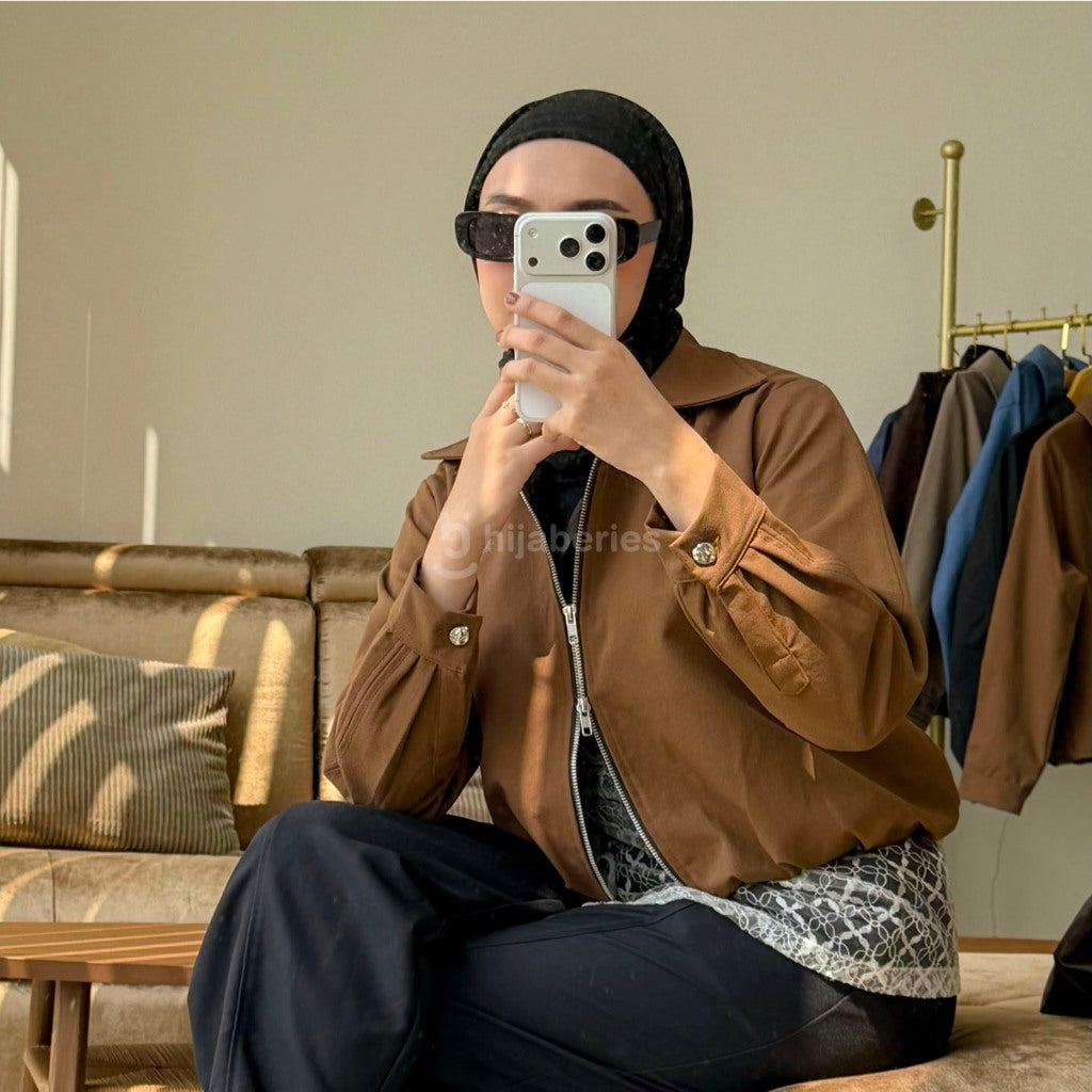 Hijaberies - Zip Blouson (Cropped Jacket Double Zip)