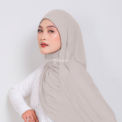 Hijaberies - Classy Pashmina (Pashmina Anti Kusut dan Flowy Look)