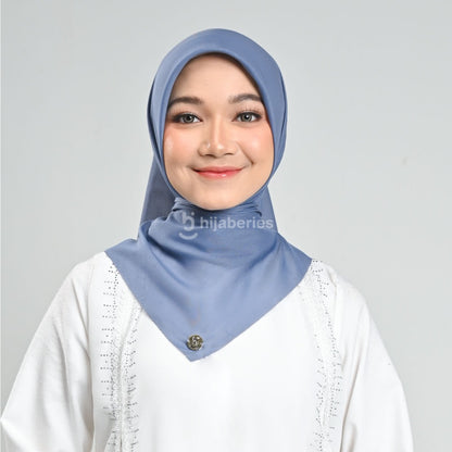 Hijaberies - Emily Paris Plain LC (Hijab Segiempat Paris Voile)