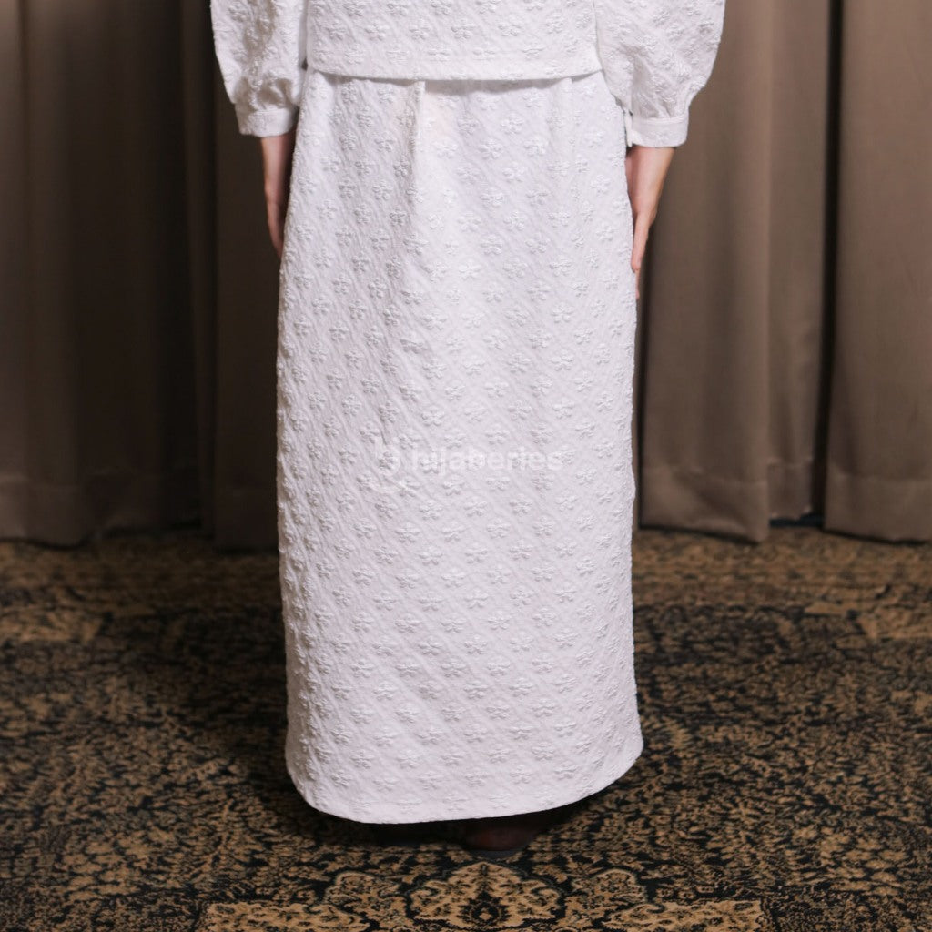 Hijaberies - Jacquard Pattern Skirt (Rok Wanita dengan Pattern Jacquard | Cocok Untuk Acara Formal/Kondangan/Raya)
