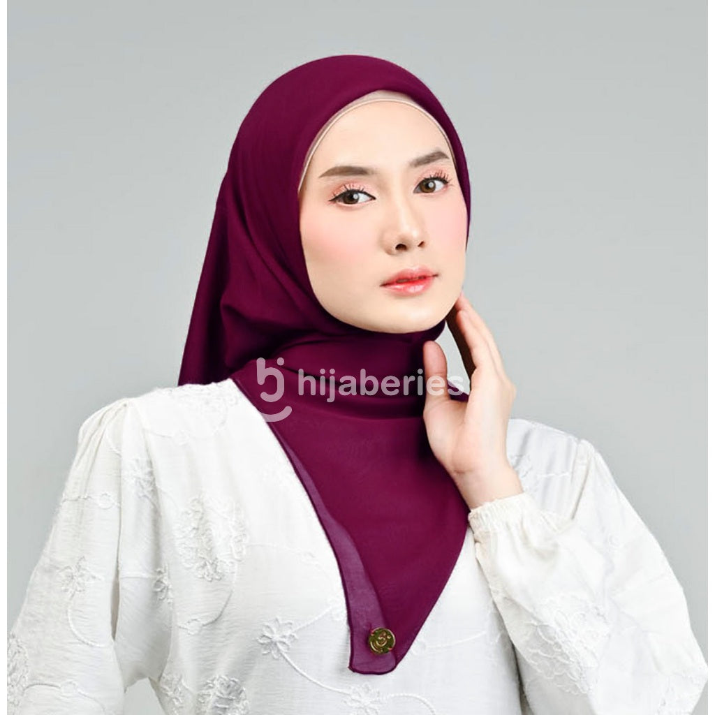 Hijaberies - Paris Basic Japan (Hijab Segiempat Paris Neci)