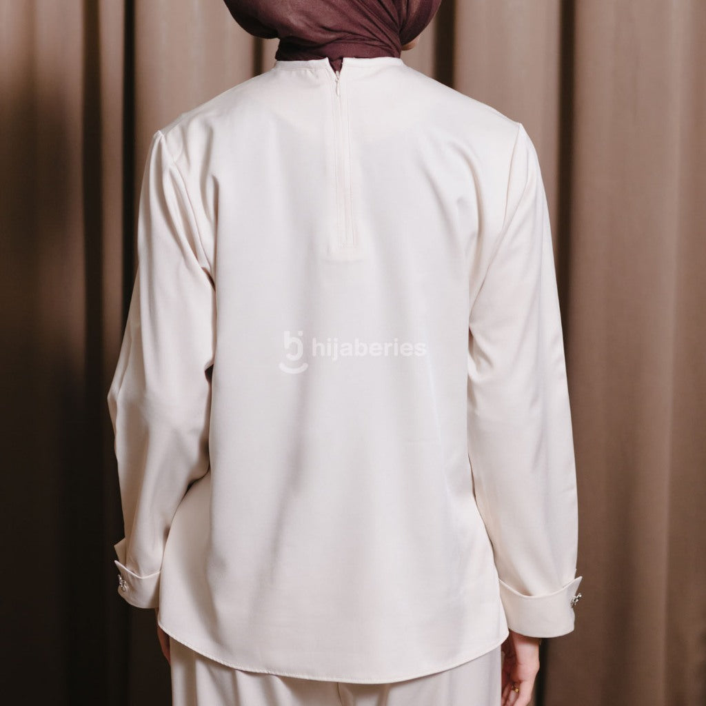 Hijaberies - Fitted Basic Blouse ( Blouse Wanita bahan Premium Poly | Cocok Untuk Acara Formal/Kondangan/Raya)