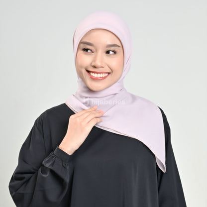 Hijaberies - Pollycotton Premium Nura Square (Kerudung Potton Jahit Tepi dan Neci)