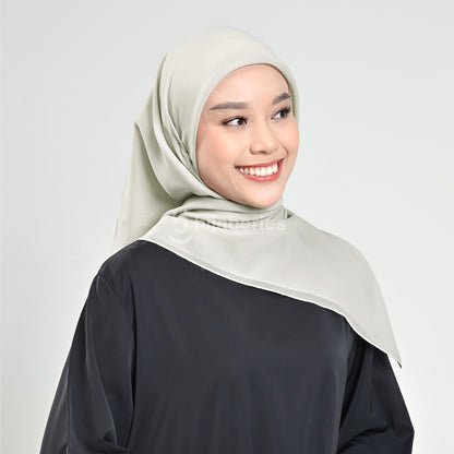 Hijaberies - Pollycotton Premium Nura Square (Kerudung Potton Jahit Tepi dan Neci)