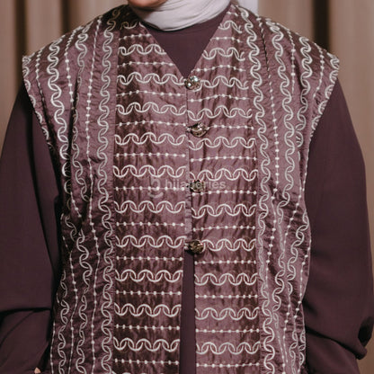 Hijaberies - Papersilk Embroidery Vest (Vest Anggun dengan Detail Bordir Mewah | Cocok Untuk Acara Formal/Kondangan/Raya)