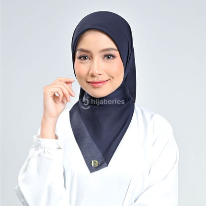 Hijaberies - Emily Paris Plain LC (Hijab Segiempat Paris Voile)