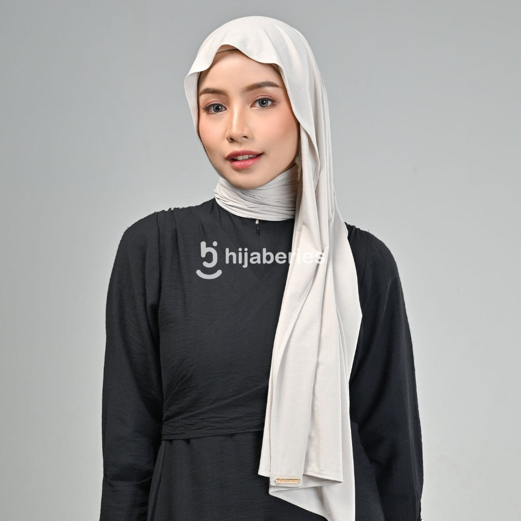 Hijaberies Kesa Pashmina Kaos (Pashmina bahan Rayon Spandex dan Tencel Modal)
