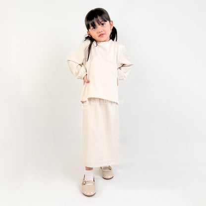 Hijaberies - Basic Blouse Kids (Blouse Anak dengan Tampilan Simpel dan Elegan | Cocok Untuk Acara Formal/Kondangan/Raya)