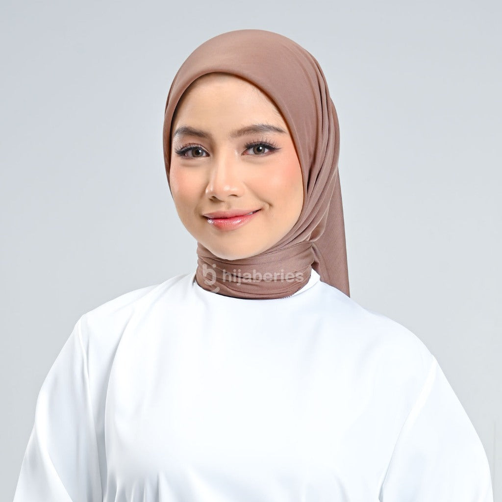 Hijaberies - Emily Paris Plain LC (Hijab Segiempat Paris Voile)