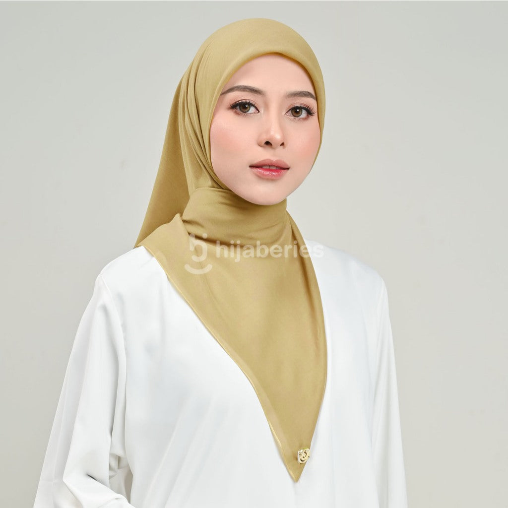 Hijaberies - Paris Sienna Seamles (Hijab Segiempat bahan Paris Japan dengan Finishing Seamless)