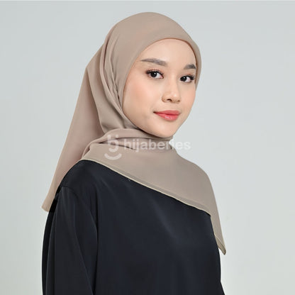 Hijaberies - Pollycotton Premium Nura Square (Kerudung Potton Jahit Tepi dan Neci)