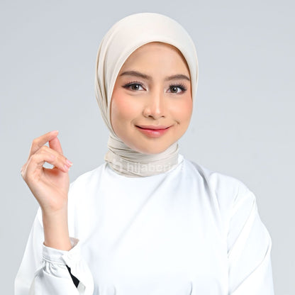 Hijaberies - Emily Paris Plain LC (Hijab Segiempat Paris Voile)