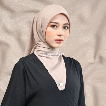 Hijaberies Elegance Embossed Monogram Series 2 (Hijab Segi Empat Lasercut Motif Emboss)