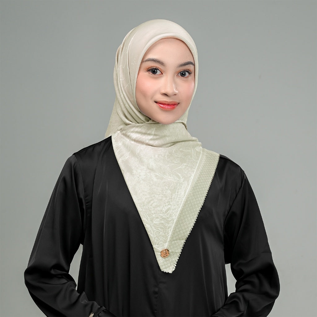 Hijaberies - Atalia Digital Pouch (Hijab Motif Segiempat Ukuran 110x110 cm)