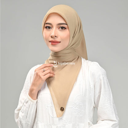 Hijaberies - Paris Legend (Hijab Segi Empat 110x110 cm)