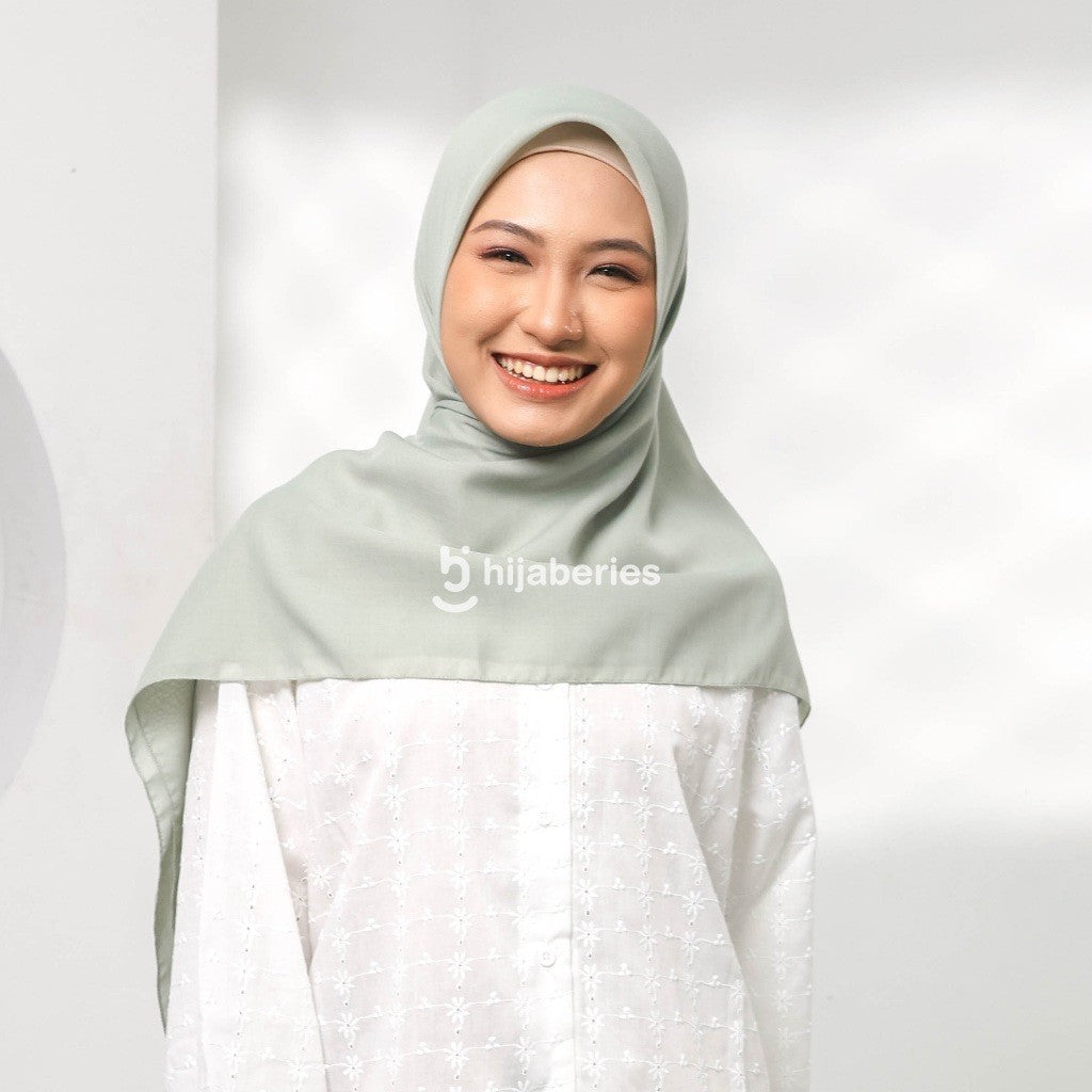 Hijaberies - Baby Voal Square (Hijab Segiempat Voal Exclusive Ukuran 110x110 cm)